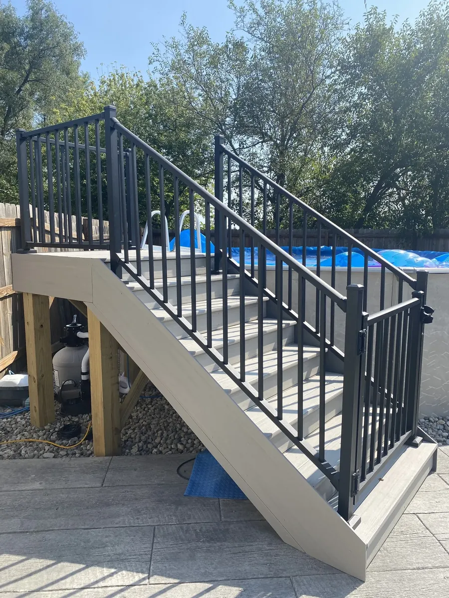 Composite deck with stairs and railing built in Northeast Indiana